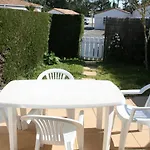 Maison A Avec Piscine, Proche - Fr-1-22-190